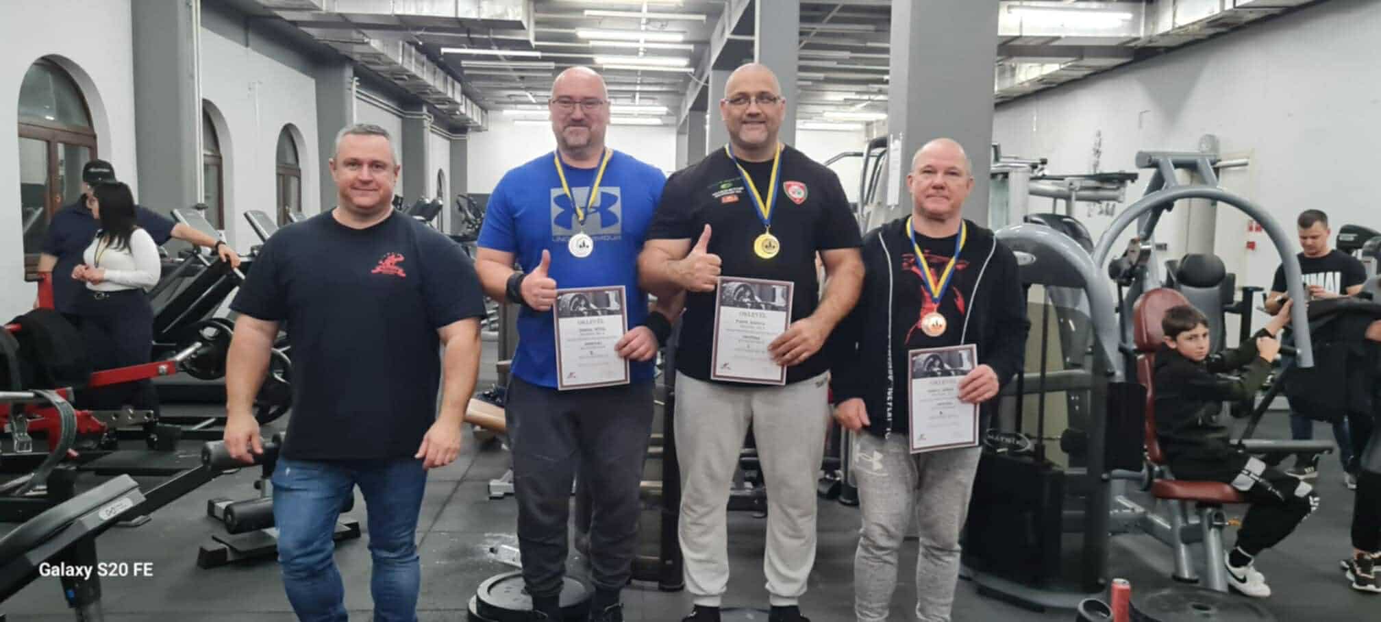 Sugó Fittness Fekvenyomó és  Felhúzó Kupa